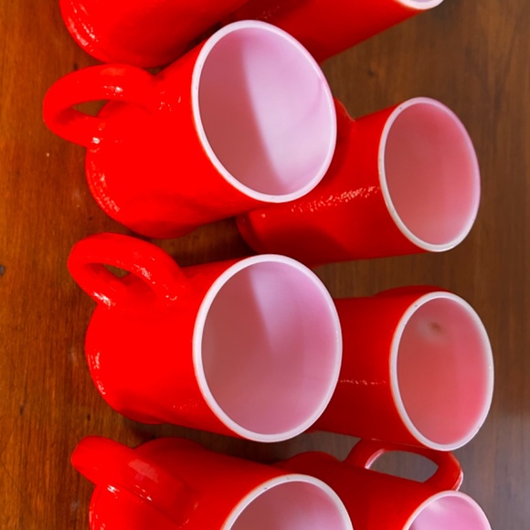 4 Vintage 60's Atlas Anchor Hocking FIre King RED Milkglass Mugs / Coffee Cups - Picture 5 of 9